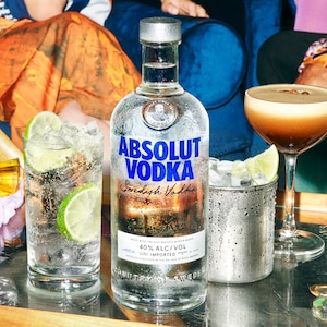 a picture of a bottle and some drinks