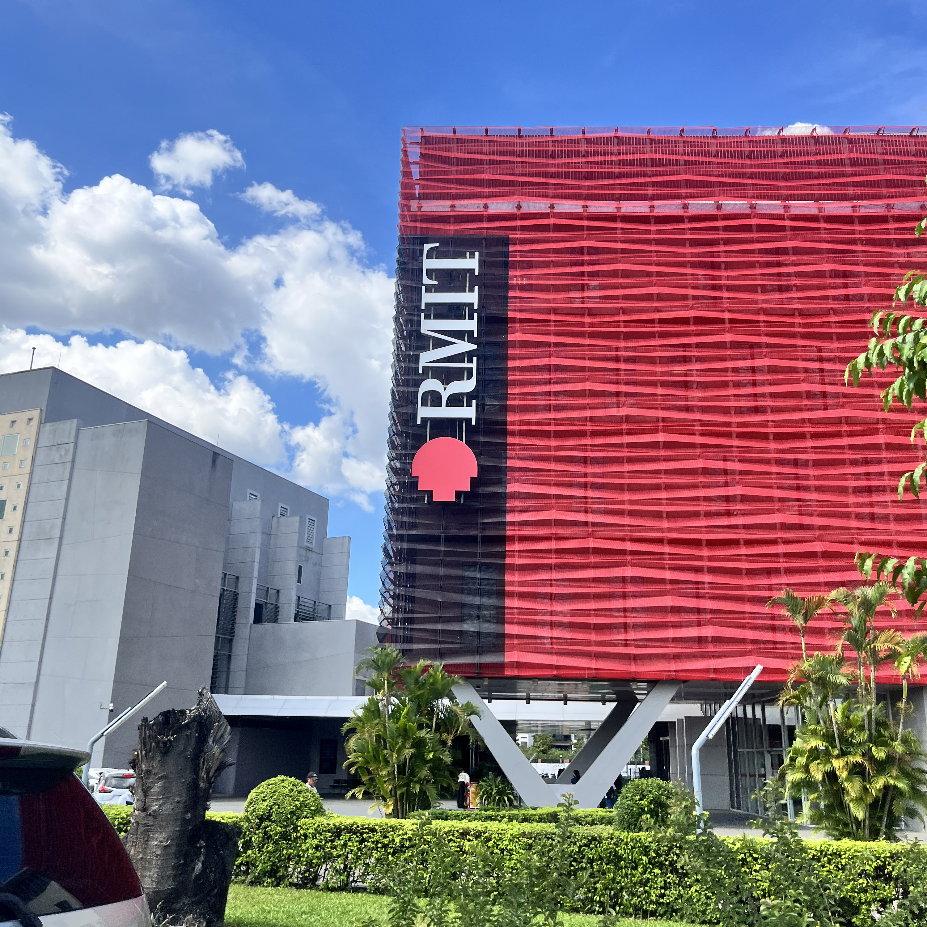 university RMIT vietnam